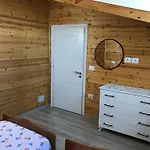 펜션 Wooden